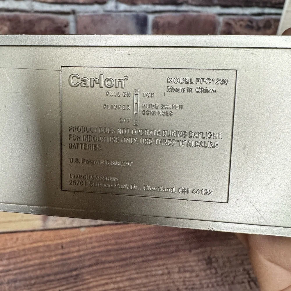 Carlon 3 Light Candle Silver Window Battery Flicker Triple Candelabra-‎ READ